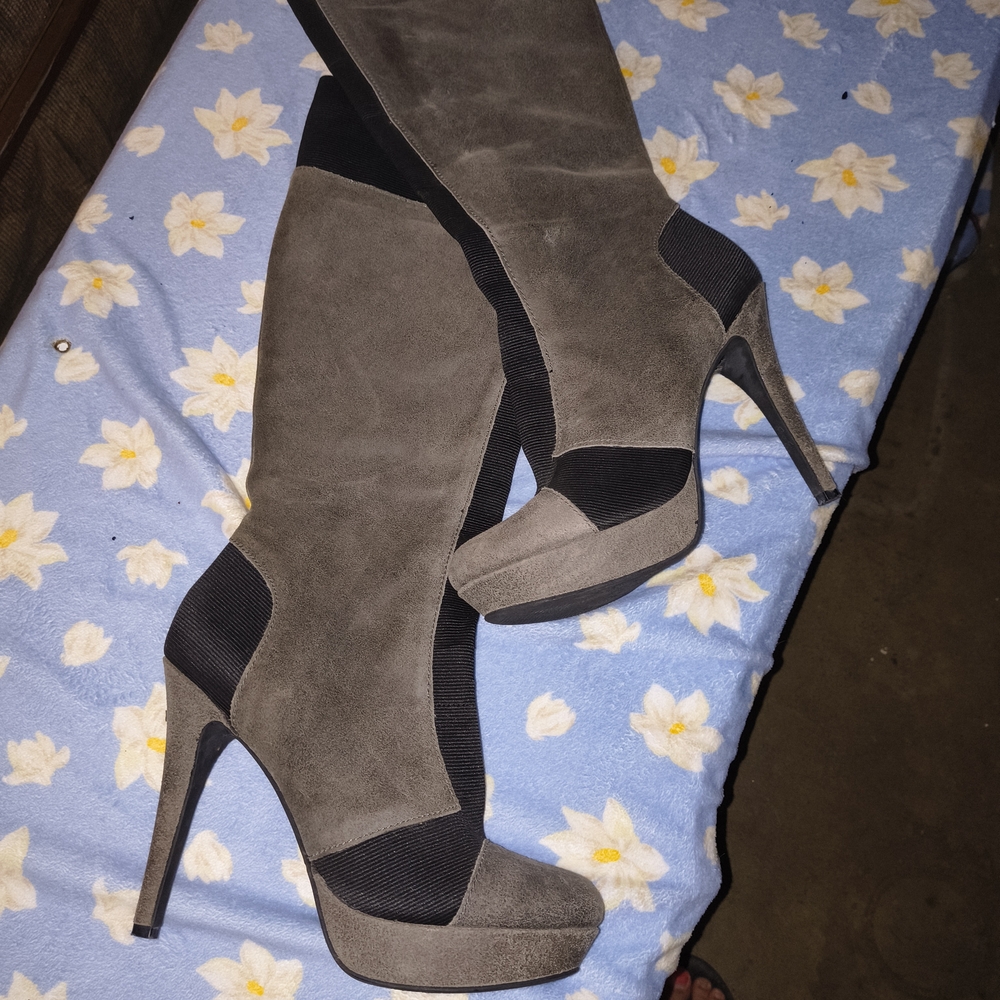 Jessica Simpson Taupe Suede Platform Stiletto Ankle Boots